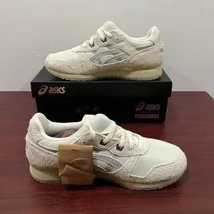 asics x pleasures gel lyte 3